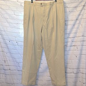 Cutter & Buck University Of Georgia UGA Khaki Pants Size 42/32